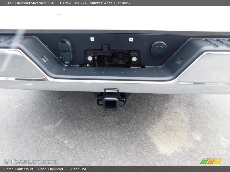Summit White / Jet Black 2023 Chevrolet Silverado 1500 LT Crew Cab 4x4