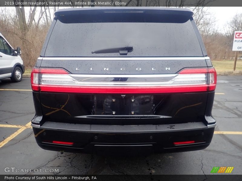 Infinite Black Metallic / Ebony 2019 Lincoln Navigator L Reserve 4x4