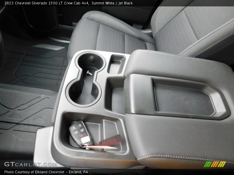 Summit White / Jet Black 2023 Chevrolet Silverado 1500 LT Crew Cab 4x4