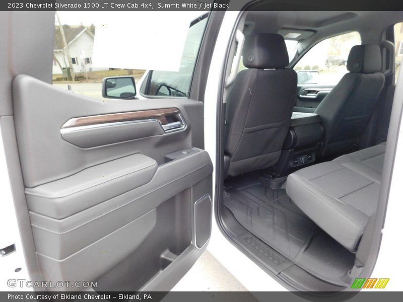 Summit White / Jet Black 2023 Chevrolet Silverado 1500 LT Crew Cab 4x4