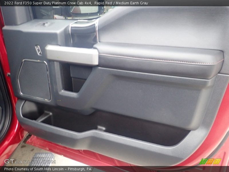 Door Panel of 2022 F350 Super Duty Platinum Crew Cab 4x4