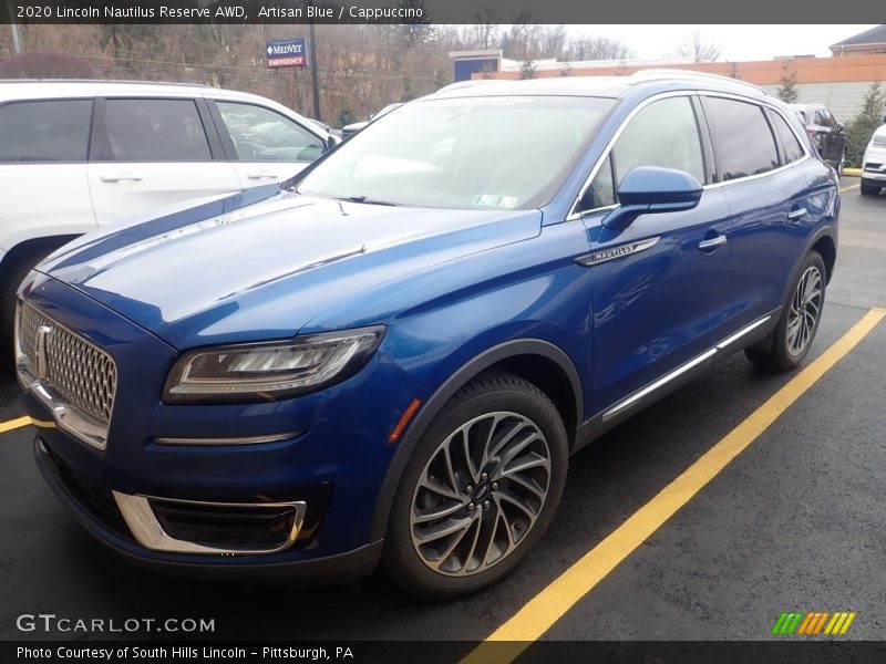 Front 3/4 View of 2020 Nautilus Reserve AWD