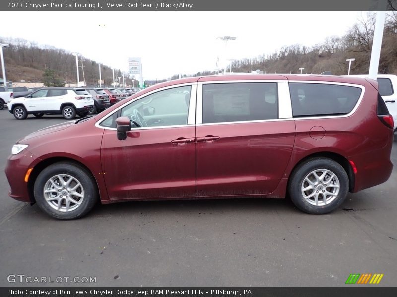  2023 Pacifica Touring L Velvet Red Pearl