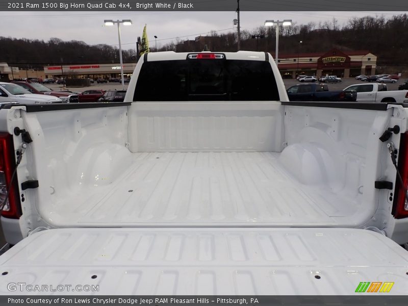 Bright White / Black 2021 Ram 1500 Big Horn Quad Cab 4x4