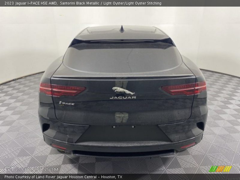Santorini Black Metallic / Light Oyster/Light Oyster Stitching 2023 Jaguar I-PACE HSE AWD
