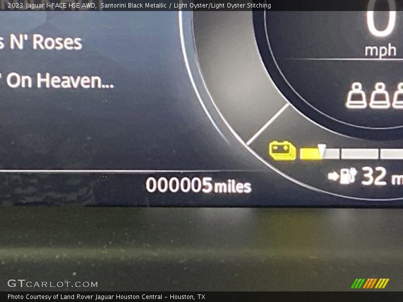 Santorini Black Metallic / Light Oyster/Light Oyster Stitching 2023 Jaguar I-PACE HSE AWD