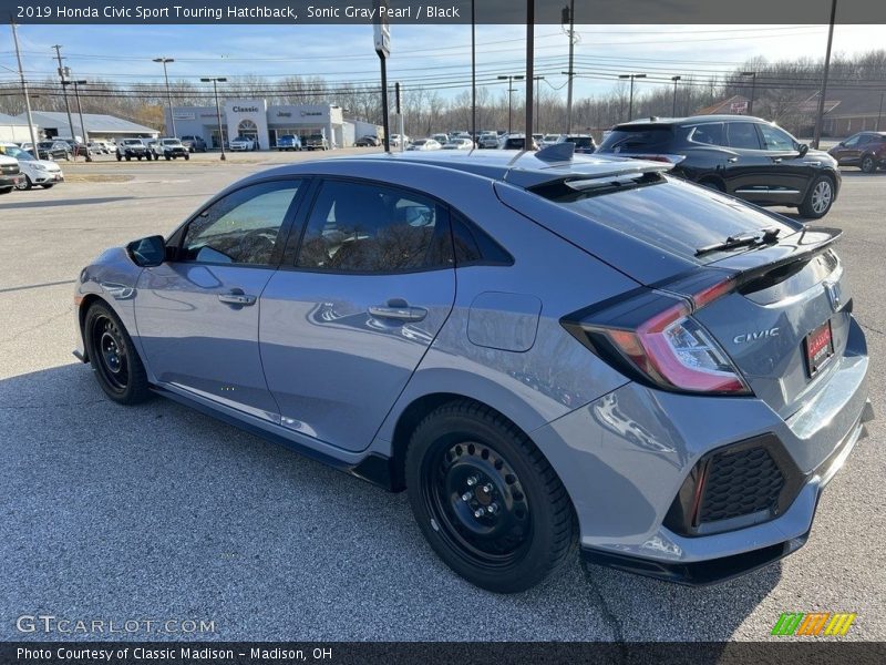 Sonic Gray Pearl / Black 2019 Honda Civic Sport Touring Hatchback