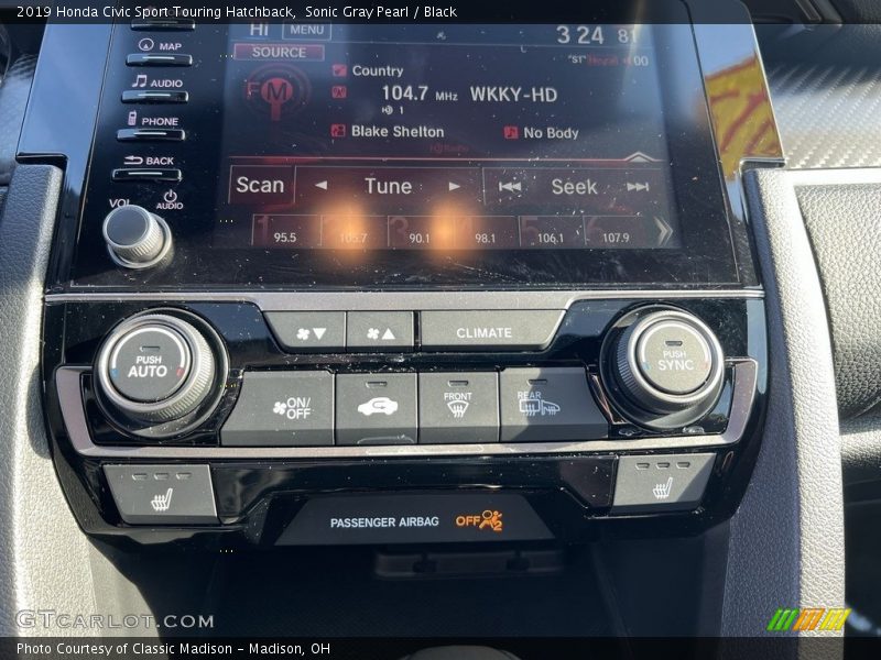 Sonic Gray Pearl / Black 2019 Honda Civic Sport Touring Hatchback