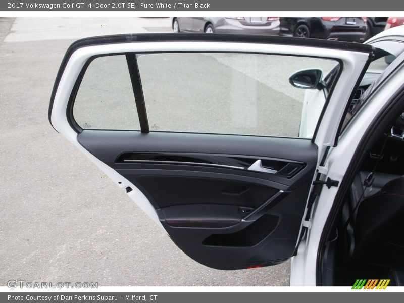 Pure White / Titan Black 2017 Volkswagen Golf GTI 4-Door 2.0T SE