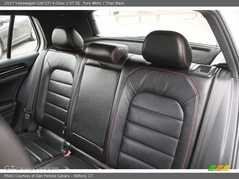 Pure White / Titan Black 2017 Volkswagen Golf GTI 4-Door 2.0T SE