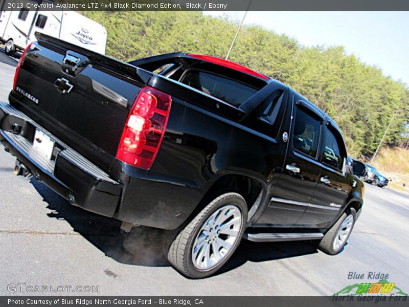 Black / Ebony 2013 Chevrolet Avalanche LTZ 4x4 Black Diamond Edition