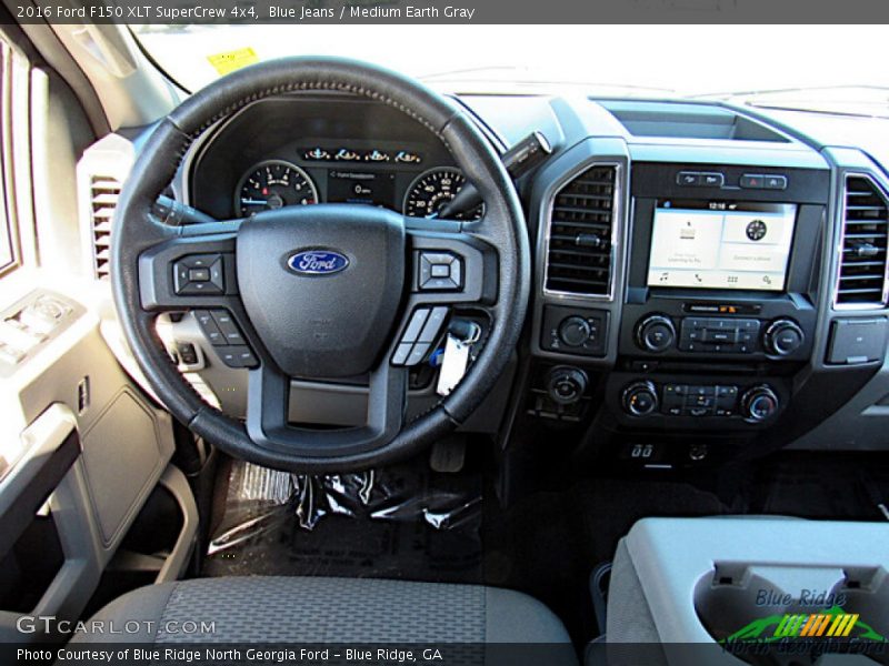 Blue Jeans / Medium Earth Gray 2016 Ford F150 XLT SuperCrew 4x4