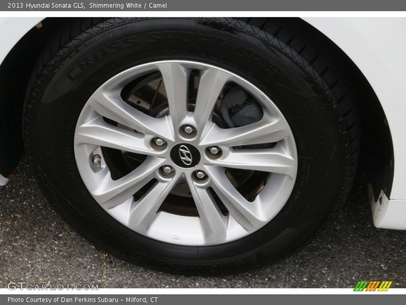 Shimmering White / Camel 2013 Hyundai Sonata GLS