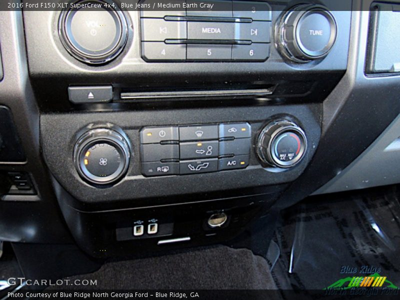 Blue Jeans / Medium Earth Gray 2016 Ford F150 XLT SuperCrew 4x4