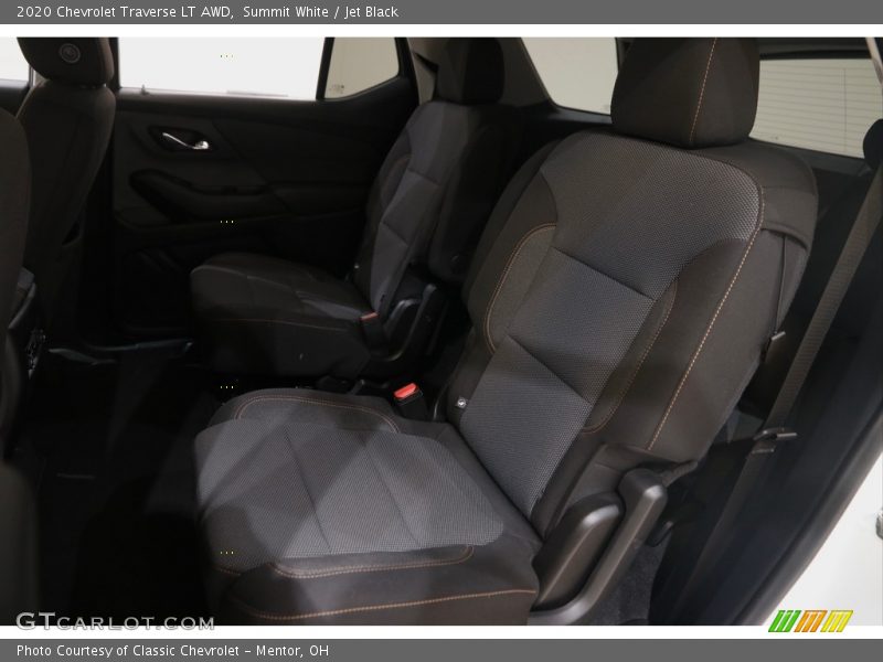 Summit White / Jet Black 2020 Chevrolet Traverse LT AWD