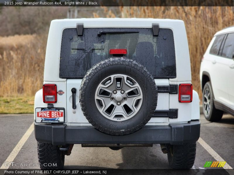 Bright White / Black 2015 Jeep Wrangler Rubicon 4x4