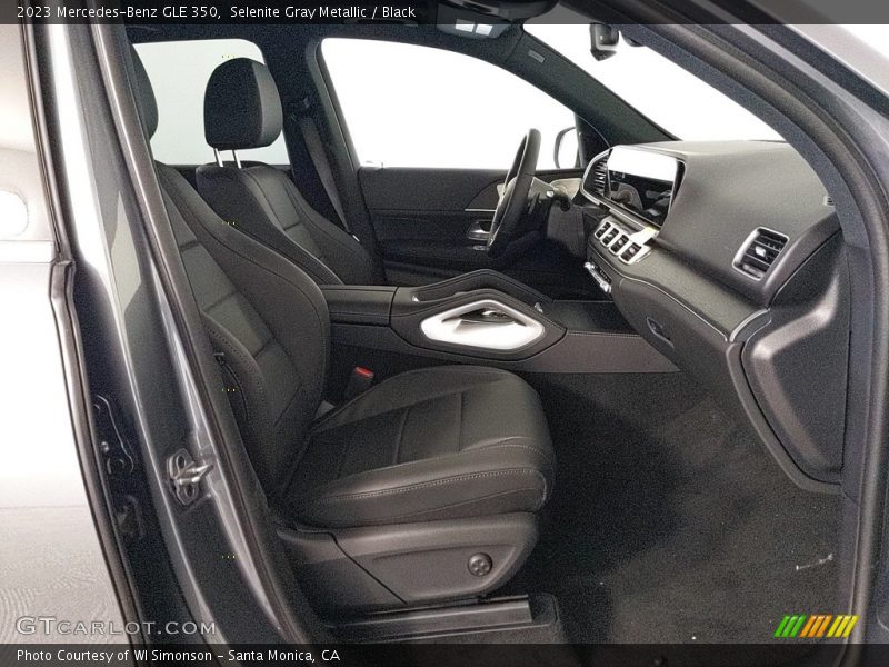 Front Seat of 2023 GLE 350