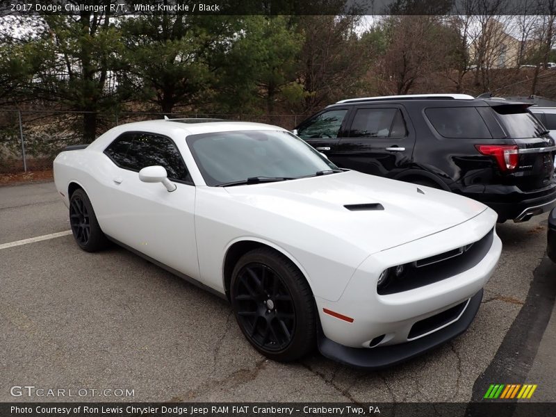 White Knuckle / Black 2017 Dodge Challenger R/T