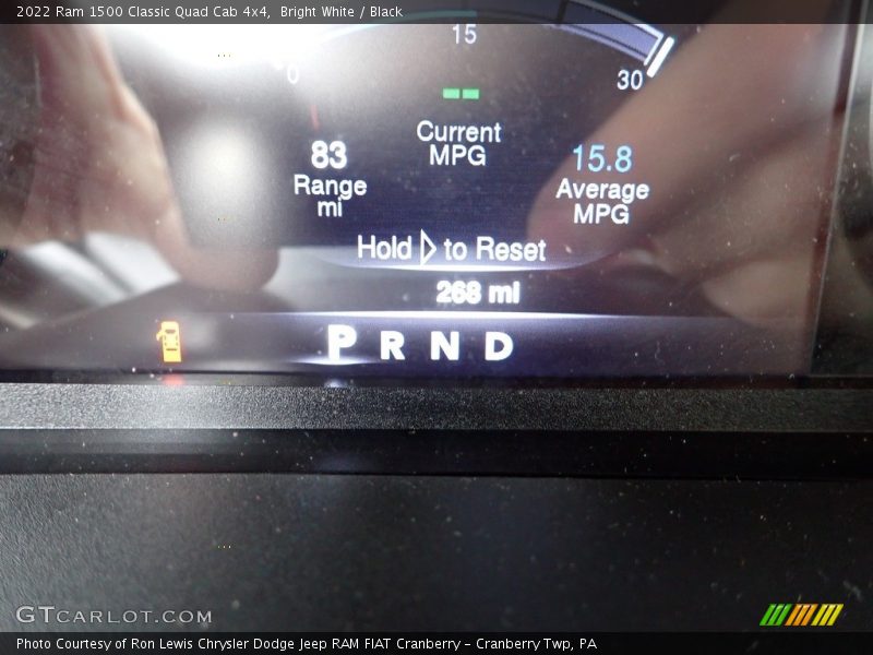 Bright White / Black 2022 Ram 1500 Classic Quad Cab 4x4