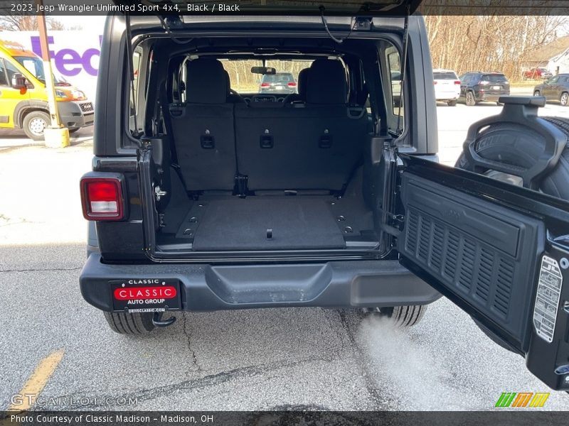 Black / Black 2023 Jeep Wrangler Unlimited Sport 4x4