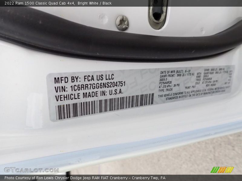 Bright White / Black 2022 Ram 1500 Classic Quad Cab 4x4