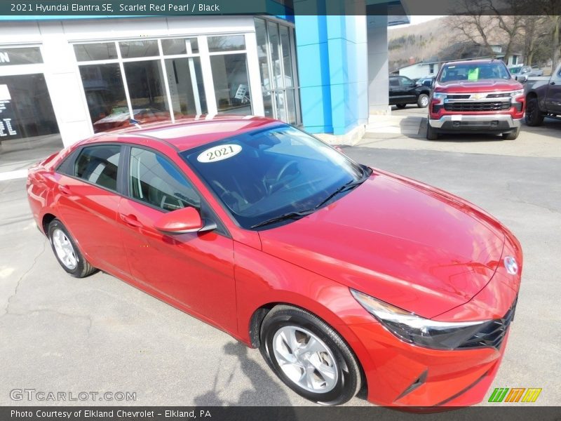 Scarlet Red Pearl / Black 2021 Hyundai Elantra SE