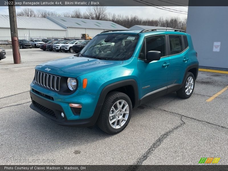 Bikini Metallic / Black 2022 Jeep Renegade Latitude 4x4