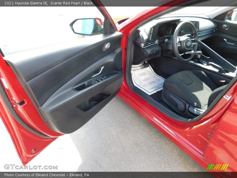Scarlet Red Pearl / Black 2021 Hyundai Elantra SE