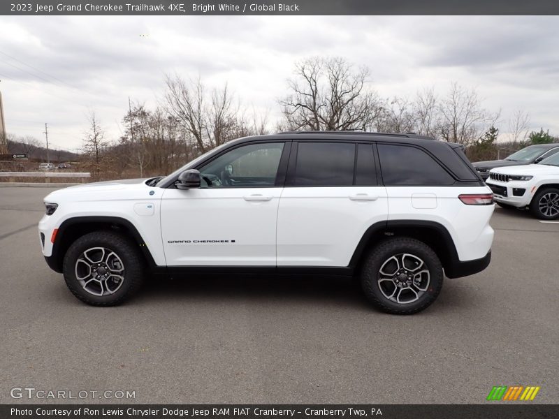  2023 Grand Cherokee Trailhawk 4XE Bright White