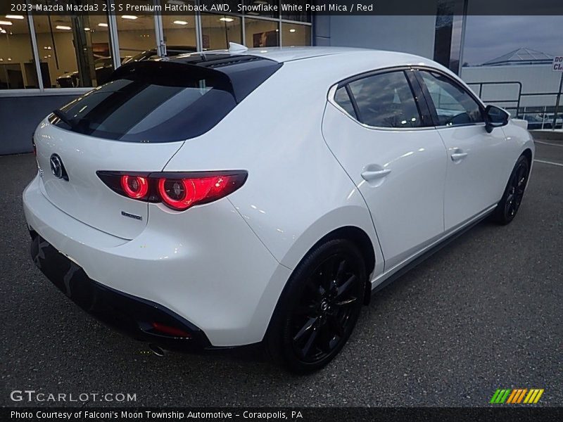 Snowflake White Pearl Mica / Red 2023 Mazda Mazda3 2.5 S Premium Hatchback AWD