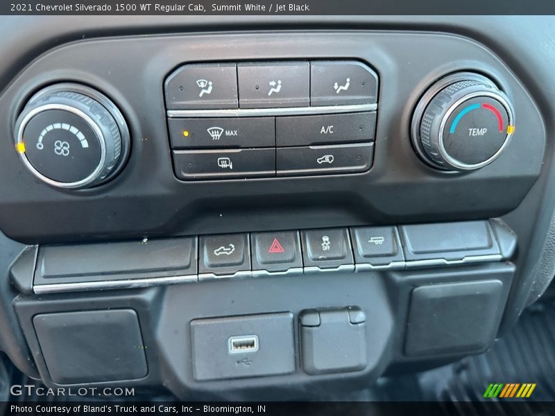 Summit White / Jet Black 2021 Chevrolet Silverado 1500 WT Regular Cab