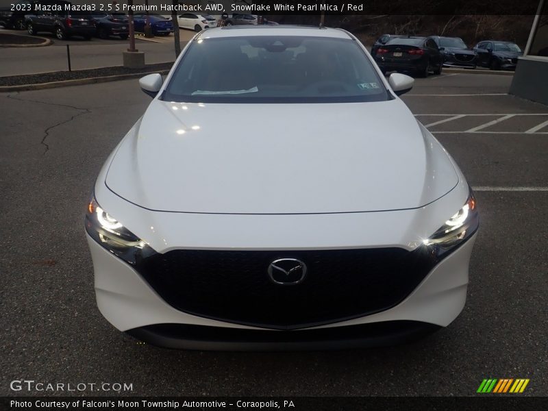 Snowflake White Pearl Mica / Red 2023 Mazda Mazda3 2.5 S Premium Hatchback AWD