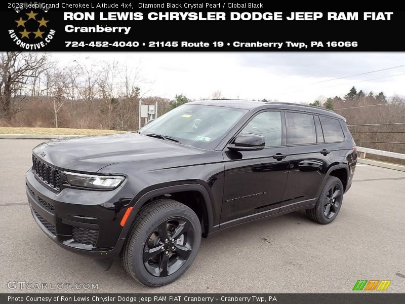 Diamond Black Crystal Pearl / Global Black 2023 Jeep Grand Cherokee L Altitude 4x4