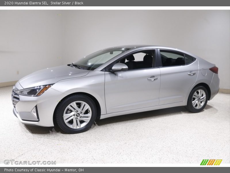 Stellar Silver / Black 2020 Hyundai Elantra SEL