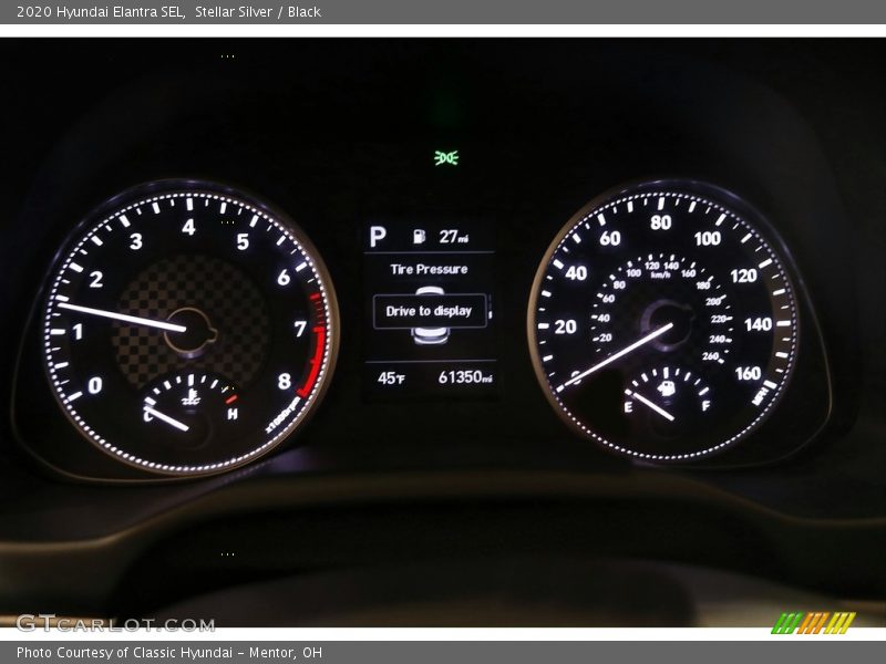 Stellar Silver / Black 2020 Hyundai Elantra SEL