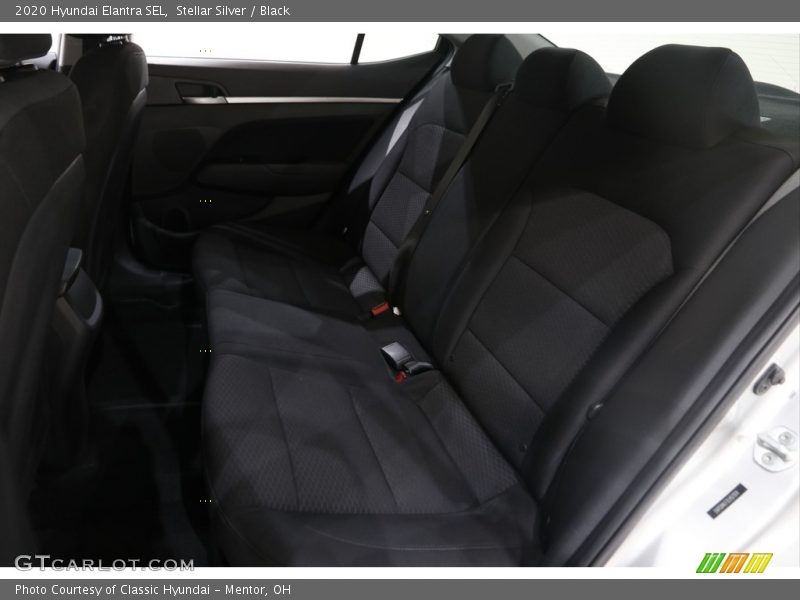 Stellar Silver / Black 2020 Hyundai Elantra SEL