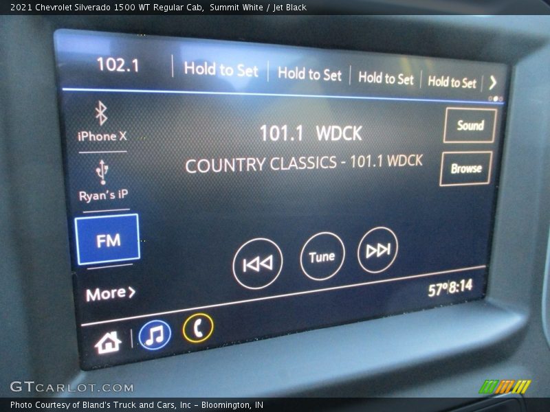 Summit White / Jet Black 2021 Chevrolet Silverado 1500 WT Regular Cab
