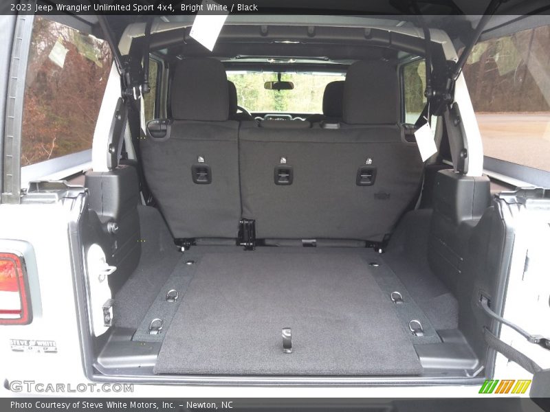 Bright White / Black 2023 Jeep Wrangler Unlimited Sport 4x4