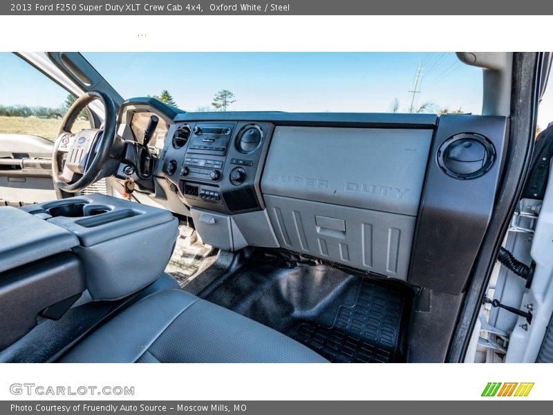 Oxford White / Steel 2013 Ford F250 Super Duty XLT Crew Cab 4x4