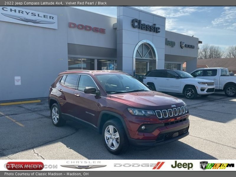 Velvet Red Pearl / Black 2022 Jeep Compass Latitude 4x4
