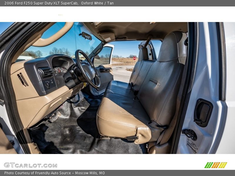 Oxford White / Tan 2006 Ford F250 Super Duty XLT SuperCab