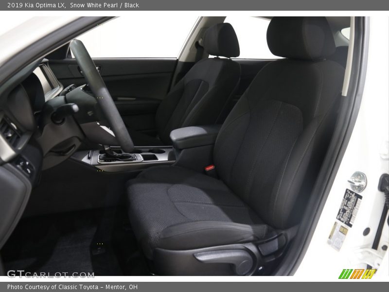 Snow White Pearl / Black 2019 Kia Optima LX