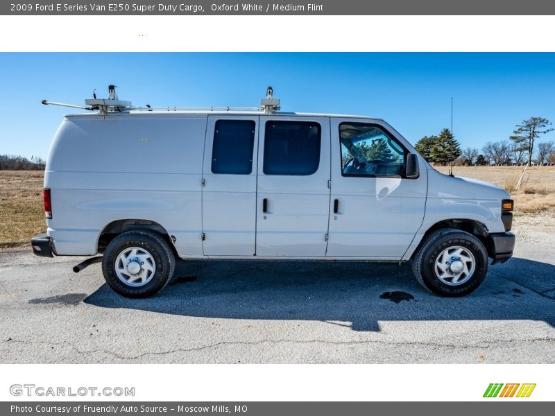 Oxford White / Medium Flint 2009 Ford E Series Van E250 Super Duty Cargo