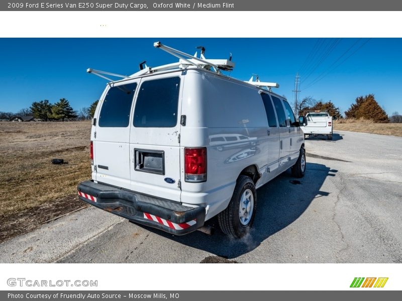 Oxford White / Medium Flint 2009 Ford E Series Van E250 Super Duty Cargo