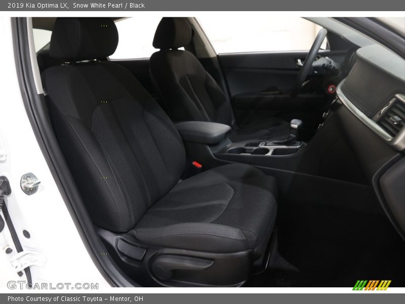 Snow White Pearl / Black 2019 Kia Optima LX