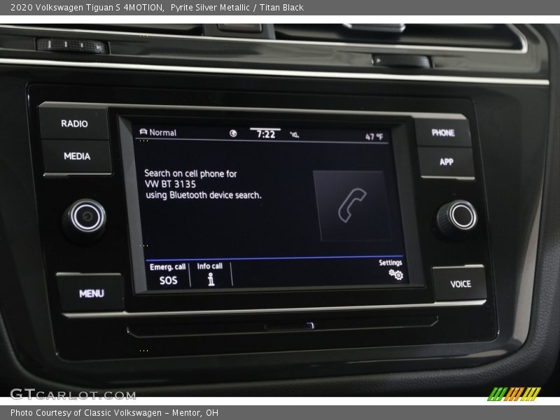 Pyrite Silver Metallic / Titan Black 2020 Volkswagen Tiguan S 4MOTION