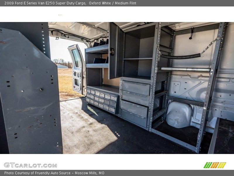 Oxford White / Medium Flint 2009 Ford E Series Van E250 Super Duty Cargo
