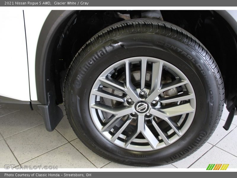 Glacier White / Gray 2021 Nissan Rogue S AWD