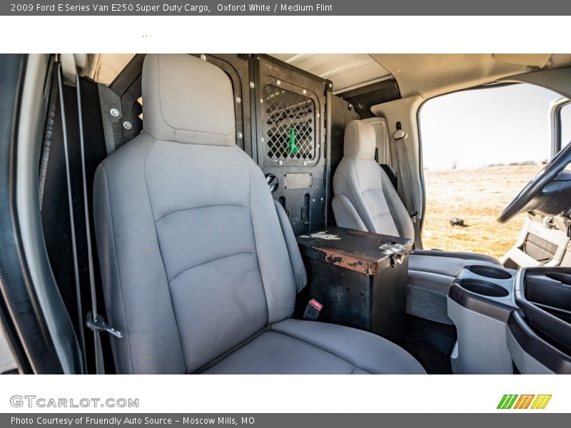 Oxford White / Medium Flint 2009 Ford E Series Van E250 Super Duty Cargo