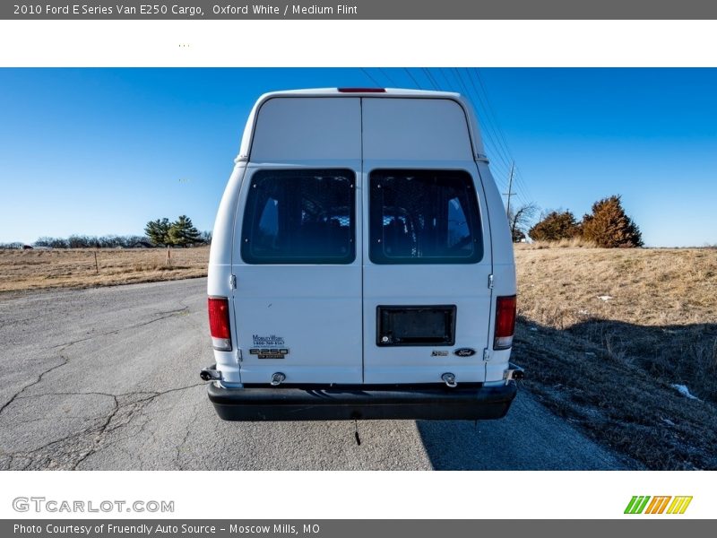 Oxford White / Medium Flint 2010 Ford E Series Van E250 Cargo